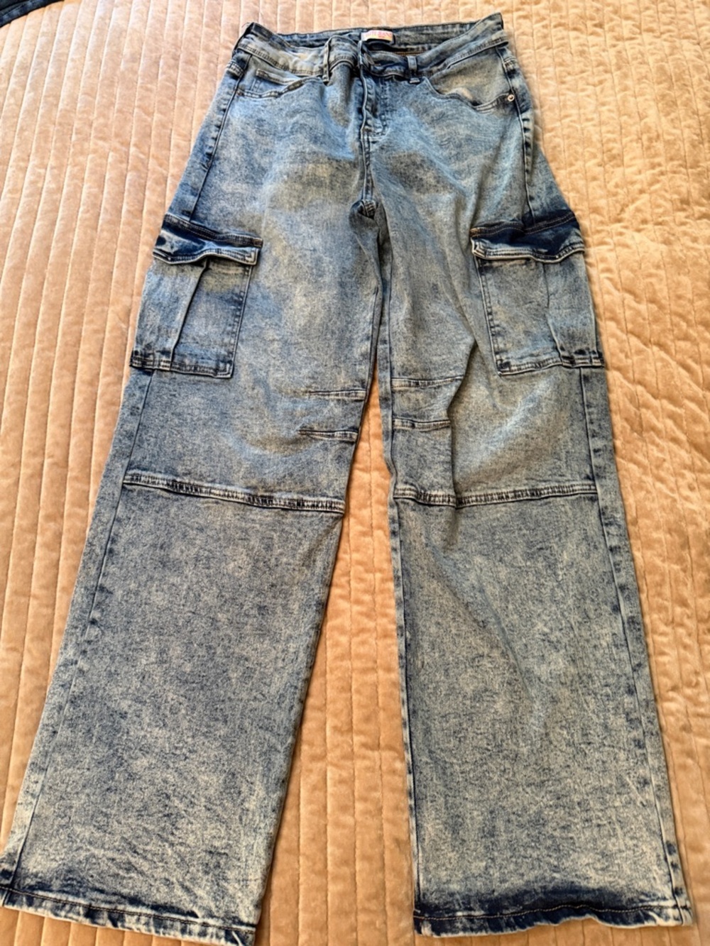 Women's Elite Wide Leg Cargo Jeans NWOT